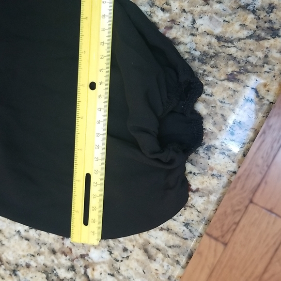 Toto Collection Chain Shoulder Strap Blouse - Picture 7 of 8